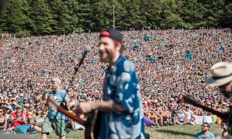 Jovanotti sceglie le foto più belle di Instagram e ringrazia RisorgiMarche - FOTO