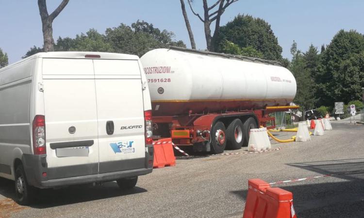 Ospedale di Macerata, acqua ancora non potabile a circa un mese dai lavori