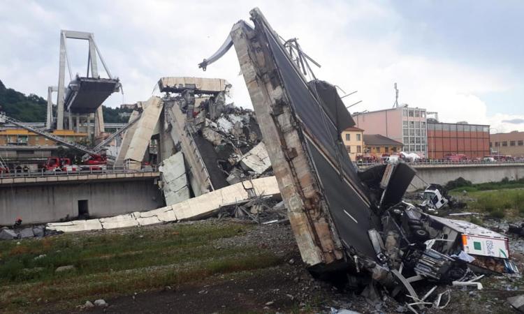 Genova, un ingegnere tolentinate aveva avvertito a febbraio: "Armature corrose, problema che si aggrava nelle città di mare" Genova, un ingegnere tolentinate aveva avvertito a febbraio: "Armature corrose, problema che si aggrava nelle città di mare"