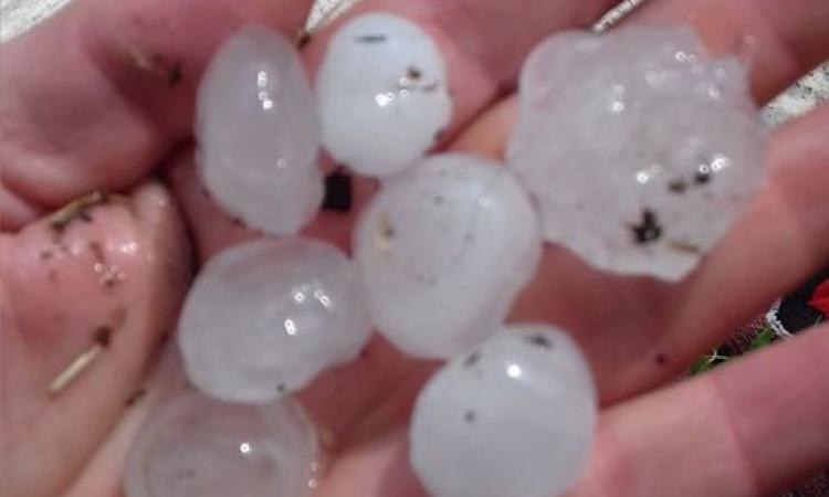 Macerata, maxi grandinata sulla città (FOTO)