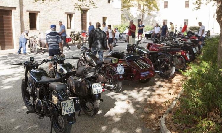 Sul circuito del Chienti e Potenza tornano a rombare i motori Sul circuito del Chienti e Potenza tornano a rombare i motori