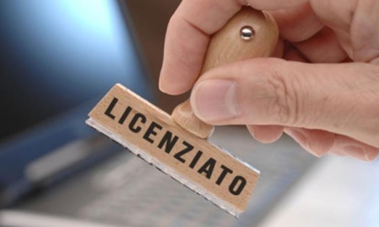 In viaggio con i permessi della 104, la Usl lo scopre grazie a Facebook e lo licenzia in tronco In viaggio con i permessi della 104, la Usl lo scopre grazie a Facebook e lo licenzia in tronco
