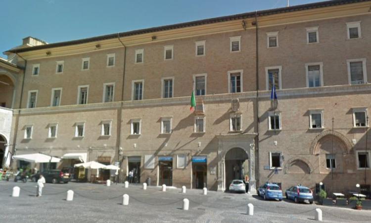 Sportello Unico per l'Immigrazione di Macerata: orari e giornate di ricevimento