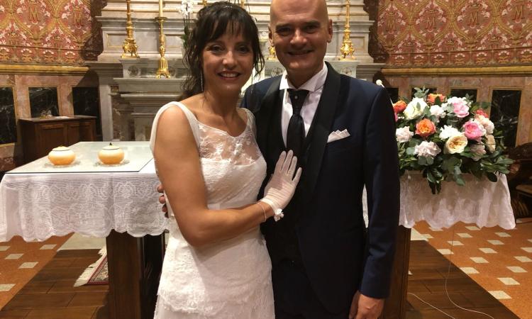 L'allenatore della Lube Giampaolo Medei ha detto "Sì" alla sua Enrica L'allenatore della Lube Giampaolo Medei ha detto "Sì" alla sua Enrica