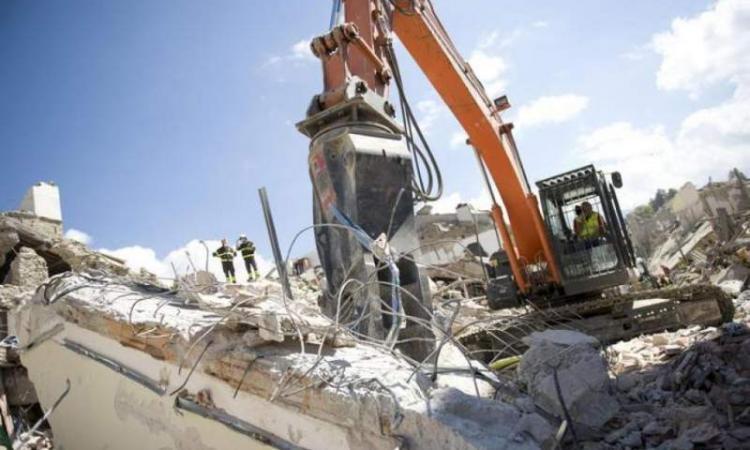 San Ginesio, la minoranza replica al sindaco in merito ai dati sulla ricostruzione: "Generici e imprecisi" San Ginesio, la minoranza replica al sindaco in merito ai dati sulla ricostruzione: "Generici e imprecisi"