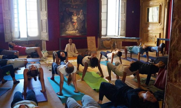 Due giorni di open day a Palazzo Buonaccorsi per scoprire lo yoga Due giorni di open day a Palazzo Buonaccorsi per scoprire lo yoga