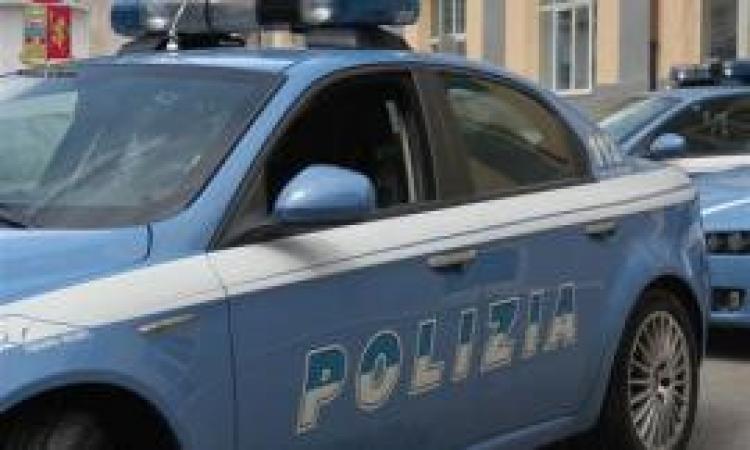 Civitanova, spaccio di droga in zona San Gabriele: in due denunciati per rapina ed estorsione Civitanova, spaccio di droga in zona San Gabriele: in due denunciati per rapina ed estorsione