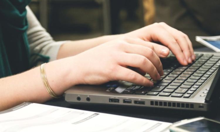 Recanati, riparte il corso gratuito di informatica