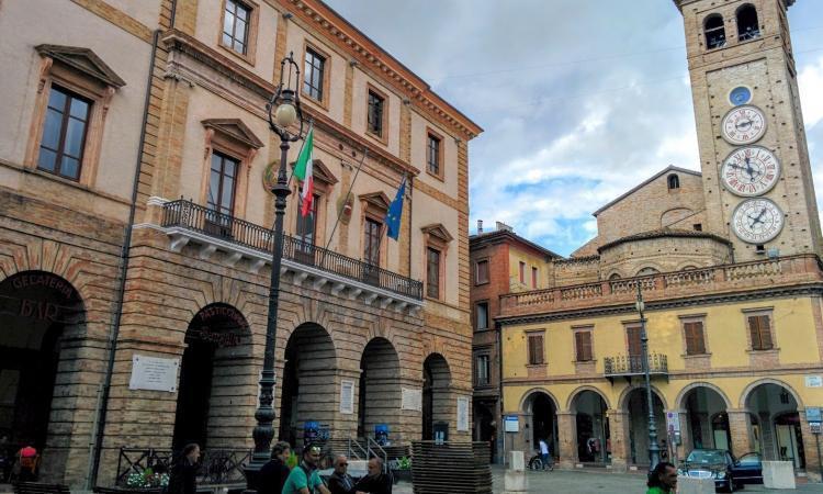 Torna a Tolentino la quinta edizione degli "Aperitivi Mondiali"
