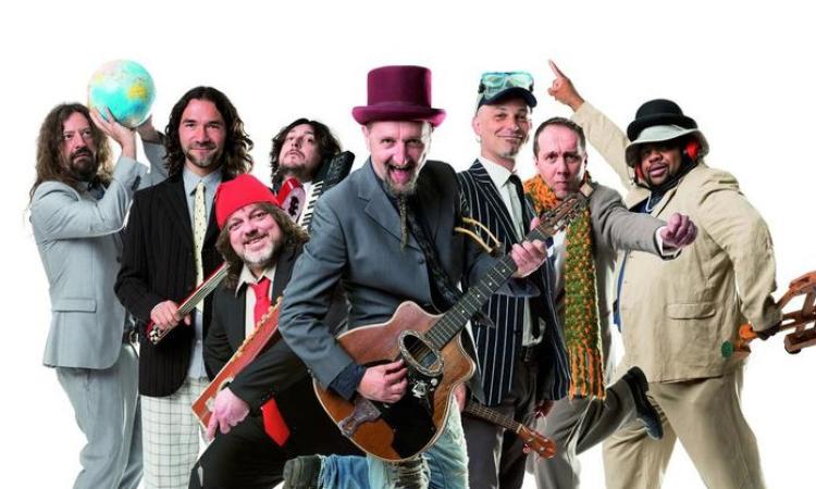 Potenza Picena, Grappolo d'Oro a suon di musica