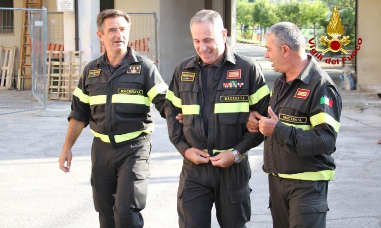 Dopo 33 anni di servizio il Comando dei Vigili del fuoco saluta Tarcisio Fermanelli