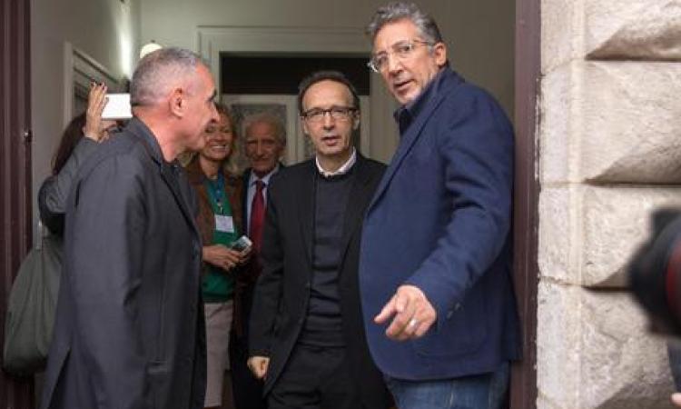 Benigni ad Apiro: "Mi piacerebbe tanto tornare in tv, teatro, al cinema" Benigni ad Apiro: "Mi piacerebbe tanto tornare in tv, teatro, al cinema"