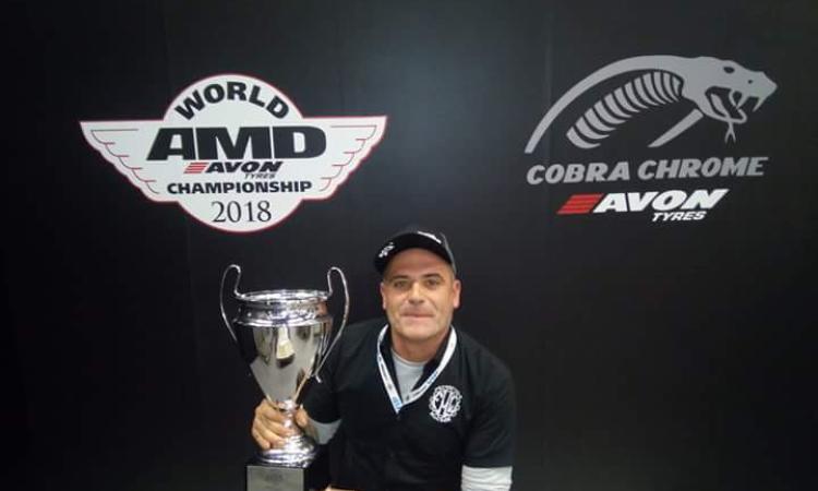 È marchigiano il miglior costruttore di moto artigianali del mondo: Lorenzo Fugaroli vince a Colonia È marchigiano il miglior costruttore di moto artigianali del mondo: Lorenzo Fugaroli vince a Colonia