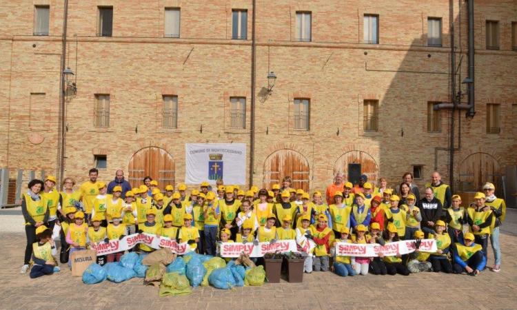 "Puliamo il Mondo", grande successo per la tappa di Montecassiano "Puliamo il Mondo", grande successo per la tappa di Montecassiano