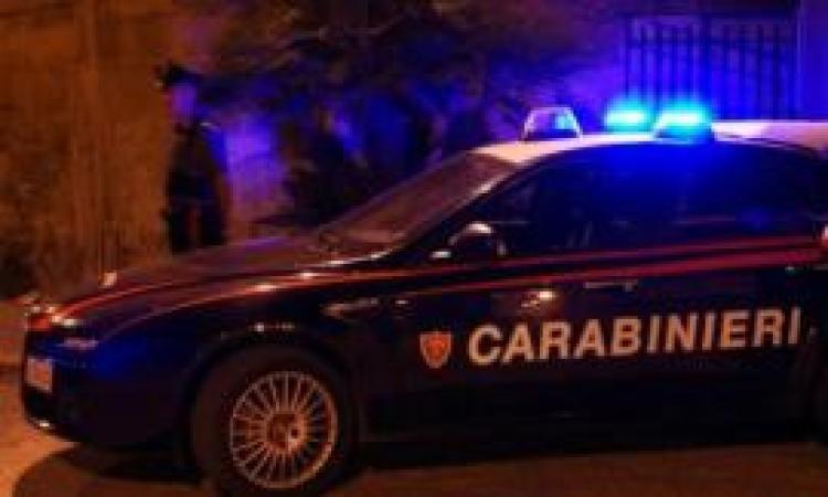 Macerata, ruba un cellulare: denunciato un 32enne algerino