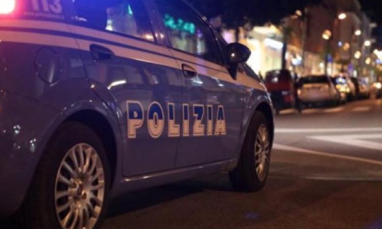 Macerata, controlli antidroga: trovato con 10 grammi di hashish, denunciato Macerata, controlli antidroga: trovato con 10 grammi di hashish, denunciato