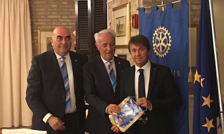 Tre nuovi soci nella famiglia del Rotary Club Macerata