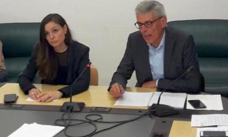 Accordo Mise, Regione e Gruppo Loccioni: oltre 6 milioni per il progetto sui motori elettrici Accordo Mise, Regione e Gruppo Loccioni: oltre 6 milioni per il progetto sui motori elettrici