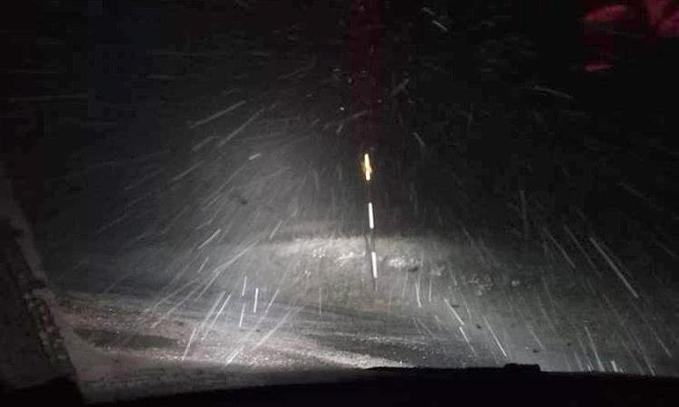 L'inverno gioca d'anticipo: temperature in picchiata e prima neve sui Sibillini