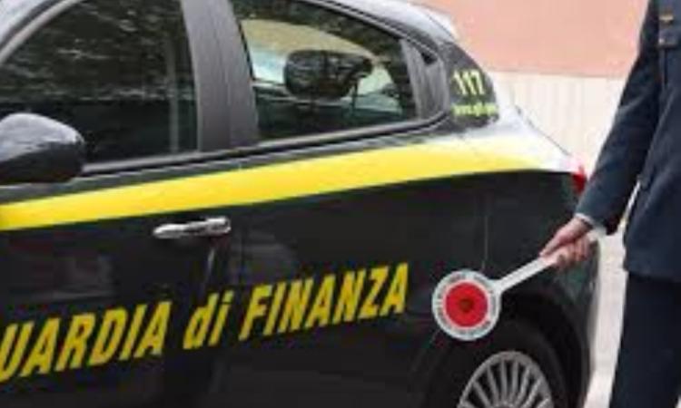 Terremoto, fondi per la ricostruzione fantasma: tre indagati Terremoto, fondi per la ricostruzione fantasma: tre indagati