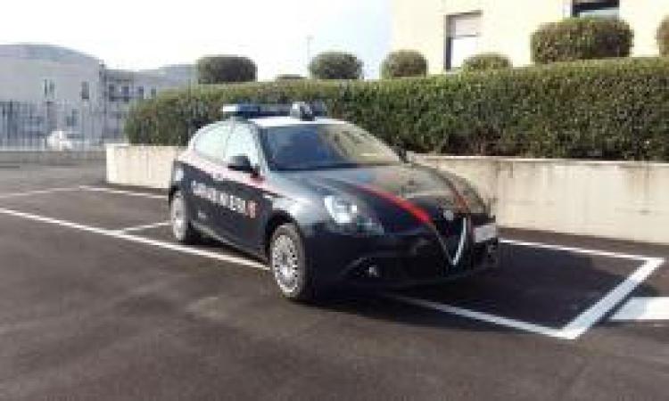Potenza Picena, aggredisce una donna con un mestolo: denunciata una 40enne