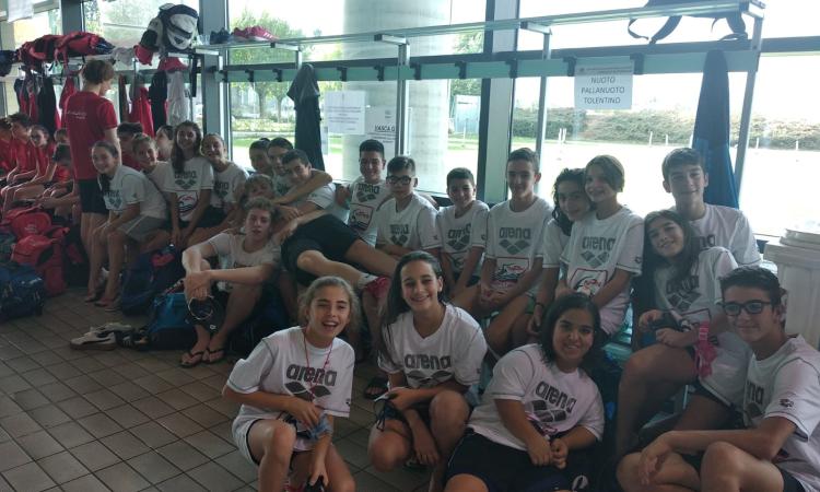 Ancora allori per la NPN Tolentino al meeting internazionale di nuoto a Fabriano