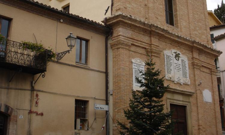 Serrapetrona, al via "Il Bello...della ricostruzione" nella Chiesa di Santa Maria di Piazza Serrapetrona, al via "Il Bello...della ricostruzione" nella Chiesa di Santa Maria di Piazza