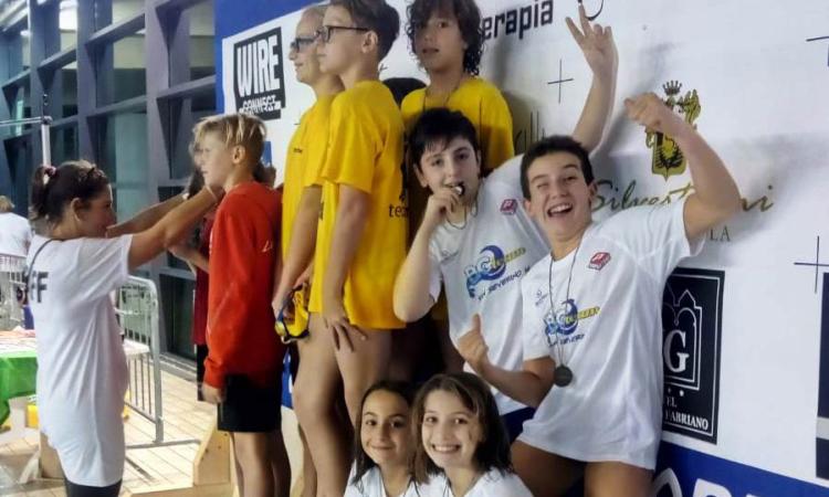 Nuoto, meeting internazionale di Fabriano: il Blugallery Team parte bene nella nuova stagione