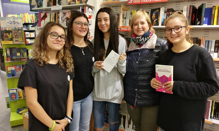 Con "Io leggo perchè" la biblioteca del Leopardi di Macerata acquisisce 180 libri Con "Io leggo perchè" la biblioteca del Leopardi di Macerata acquisisce 180 libri