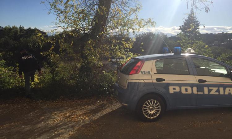 Macerata, arrestato un 21enne del Gambia dopo un rocambolesco inseguimento a Fontescodella Macerata, arrestato un 21enne del Gambia dopo un rocambolesco inseguimento a Fontescodella