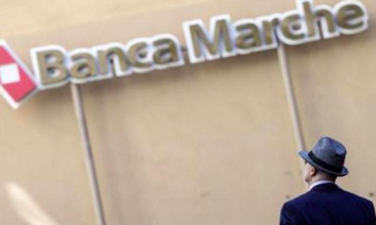 Crac Banca Marche: tre assolti, 13 a giudizio