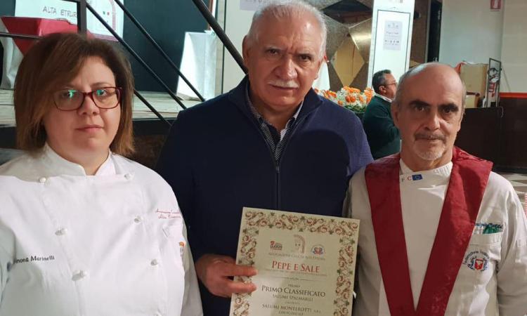 Sarnano, la Salumi Monterotti premiata a Siena: il suo ciauscolo IGP è il migliore d'Italia Sarnano, la Salumi Monterotti premiata a Siena: il suo ciauscolo IGP è il migliore d'Italia