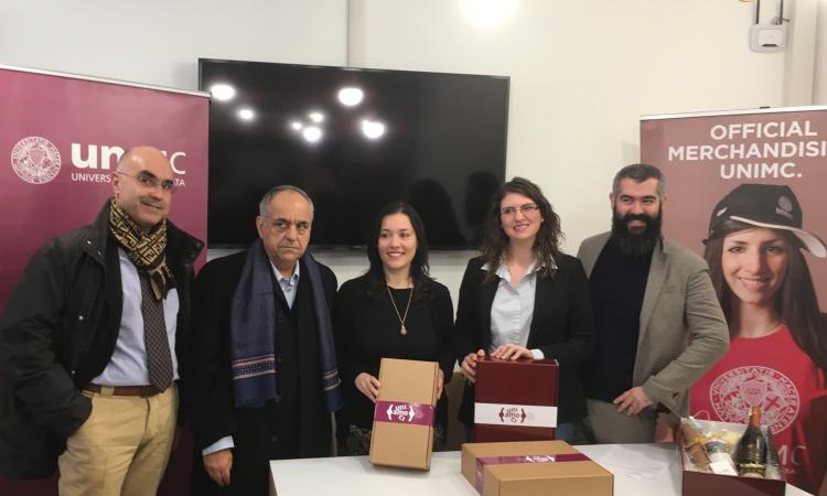 Unimc, a Natale regala golosità per aiutare l’entroterra ferito dal sisma Unimc, a Natale regala golosità per aiutare l’entroterra ferito dal sisma