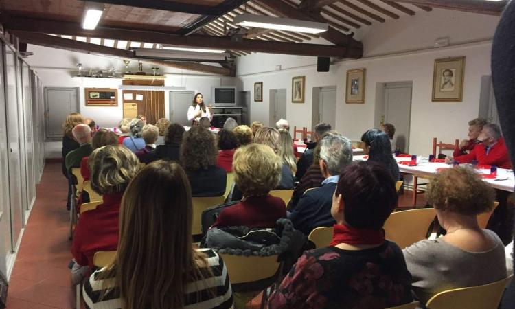#altuofianco per dire NO alla violenza sulle donne, manifestazione molto partecipata a Recanati