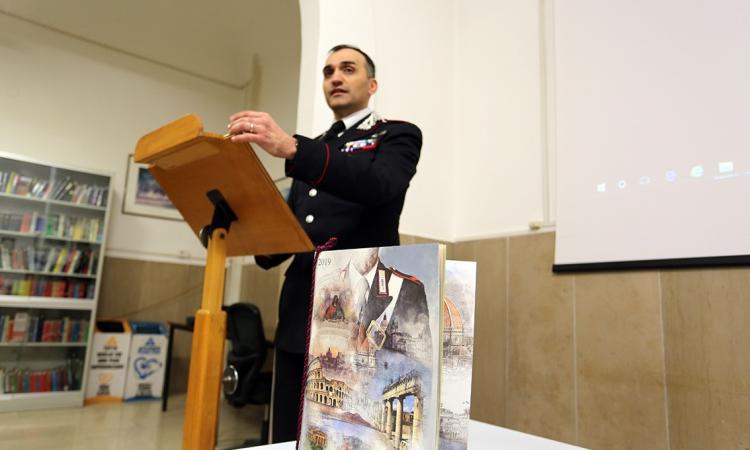 Macerata, presentato il calendario storico e l'agenda 2019 dei carabinieri - FOTO