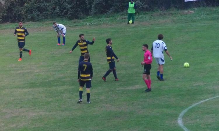 Promozione, il Villa Musone sconfitto di rigore nel derby contro Loreto