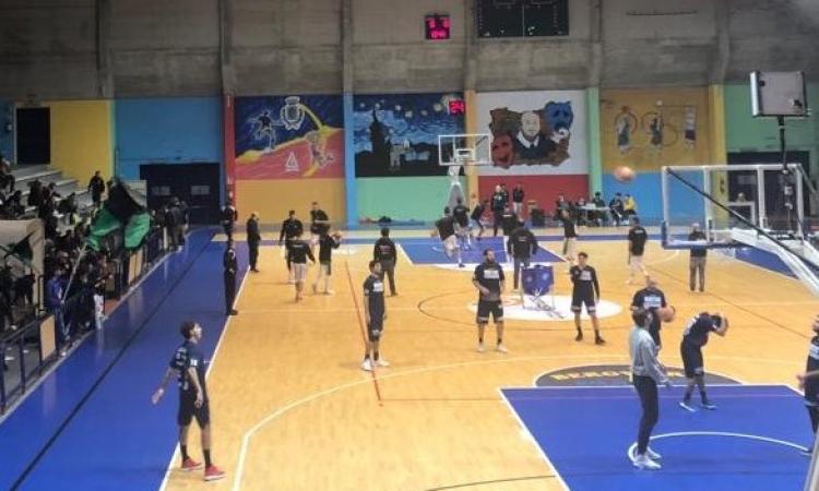 Basket, Serie B: la Rossella Civitanova espugna Corato Basket, Serie B: la Rossella Civitanova espugna Corato