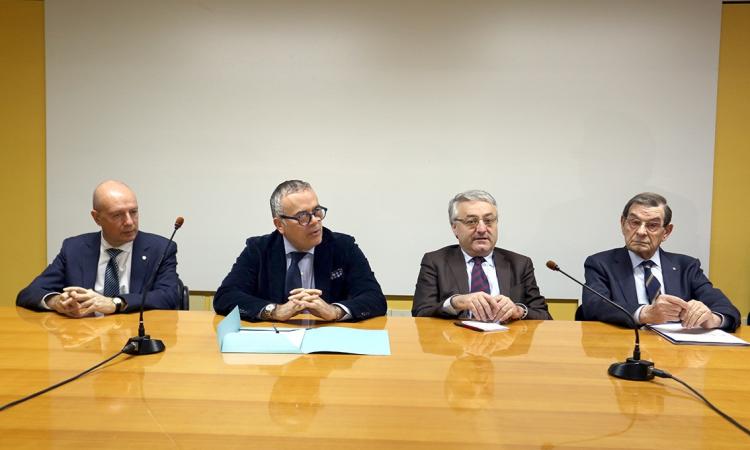 Banca Macerata dona il sistema Dignicap al reparto di Oncologia