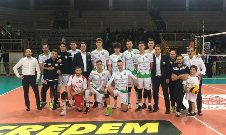 Volley Macerata, la Menghi Shoes a un passo dalla vittoria contro la capolista Brescia