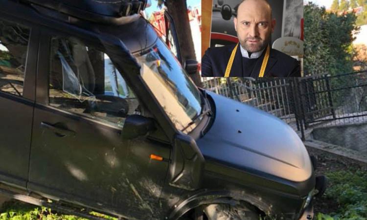 Incidente per il noto sarto Luca Paolorossi: "Oggi l'ho fatta grossa" (FOTO)