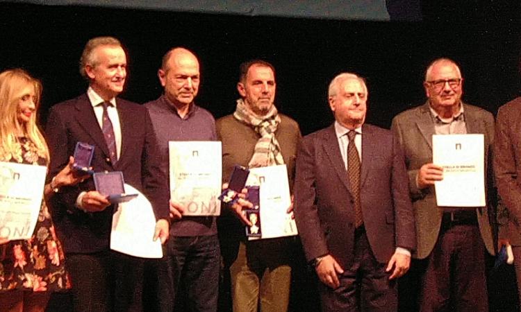 La Polisportiva Cingoli premiata con la Stella di Bronzo del Coni La Polisportiva Cingoli premiata con la Stella di Bronzo del Coni