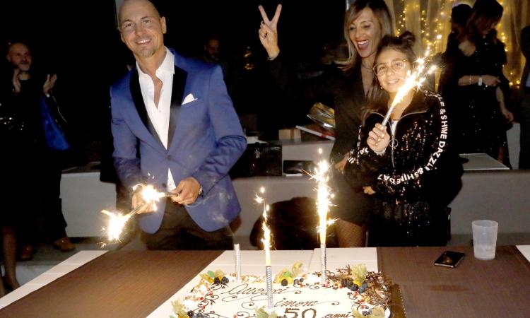 Cinquanta candeline per Simone Santoro: la festa al Batik - FOTO