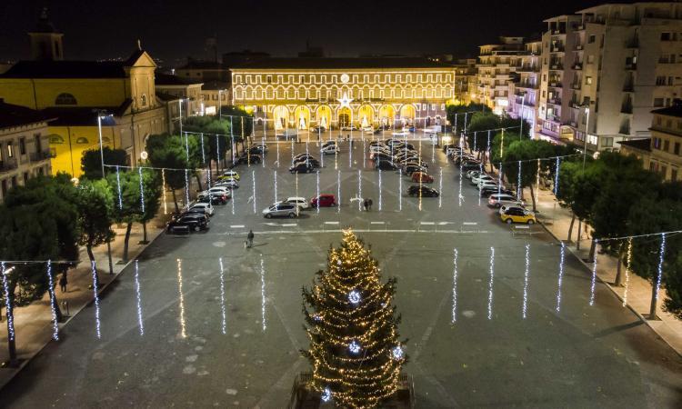 Parcheggi liberi in centro e nella citta' alta Sabato 22 e lunedi’ 24 dicembre Parcheggi liberi in centro e nella citta' alta Sabato 22 e lunedi’ 24 dicembre