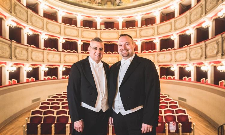 Prosegue la rassegna concertistica “Vibrazioni Armoniche” con il Duo Sollini – Barbatano al Teatro Comunale di Treia