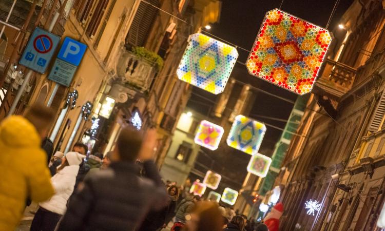 Matelica, un Natale ricco di eventi: tra musica, presepi e l'arrivo di Babbo Natale Matelica, un Natale ricco di eventi: tra musica, presepi e l'arrivo di Babbo Natale