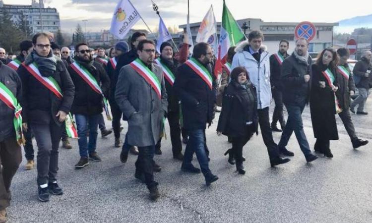 Aumenti Pedaggio, occupata L'Aquila - Roma