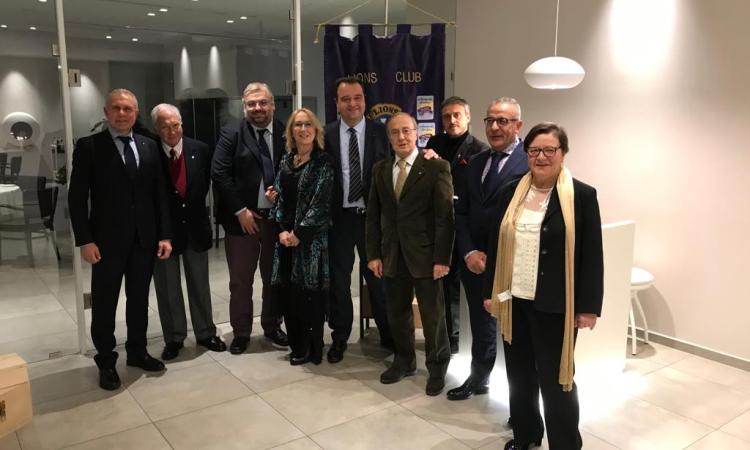 Lions Club Macerata, raccolta fondi per i bambini del Burkina Faso Lions Club Macerata, raccolta fondi per i bambini del Burkina Faso