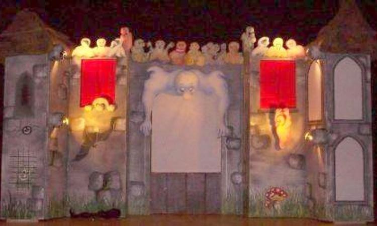 Domenica 13 gennaio al Teatro delle Logge di Montecosaro in scena "La rivolta dei fantasmi"