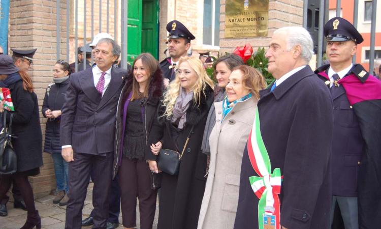 Porto Recanati, cerimonia di intitolazione dell'anfiteatro a Natale Mondo (FOTO)