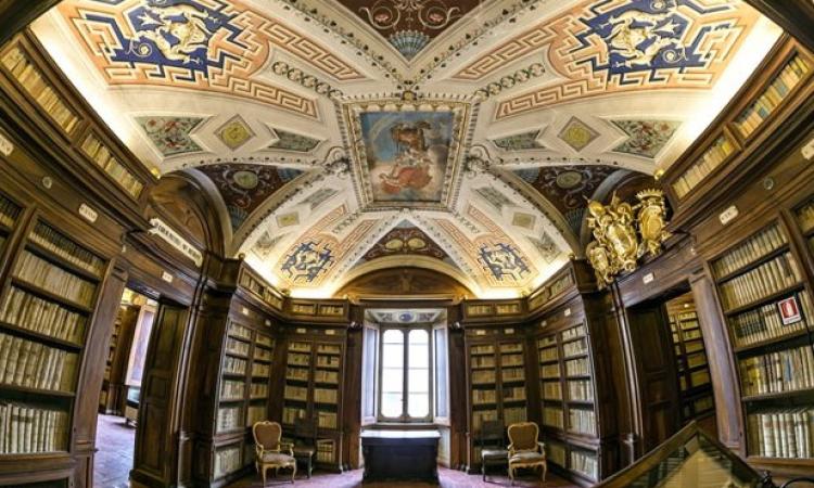 Macerata, alla Mozzi Borgetti primo ciclo di conferenze  "Il Racconto e i Falò"